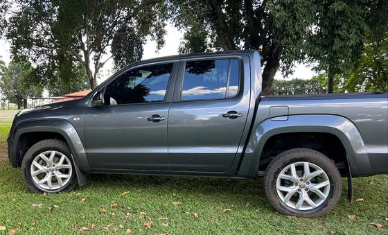 VOLKSWAGEN AMAROK 3.0 V6 TDI DIESEL HIGHLINE CD 4MOTION AUTOMÁTICO